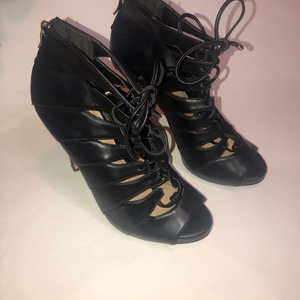 BCBGeneration tie up heels